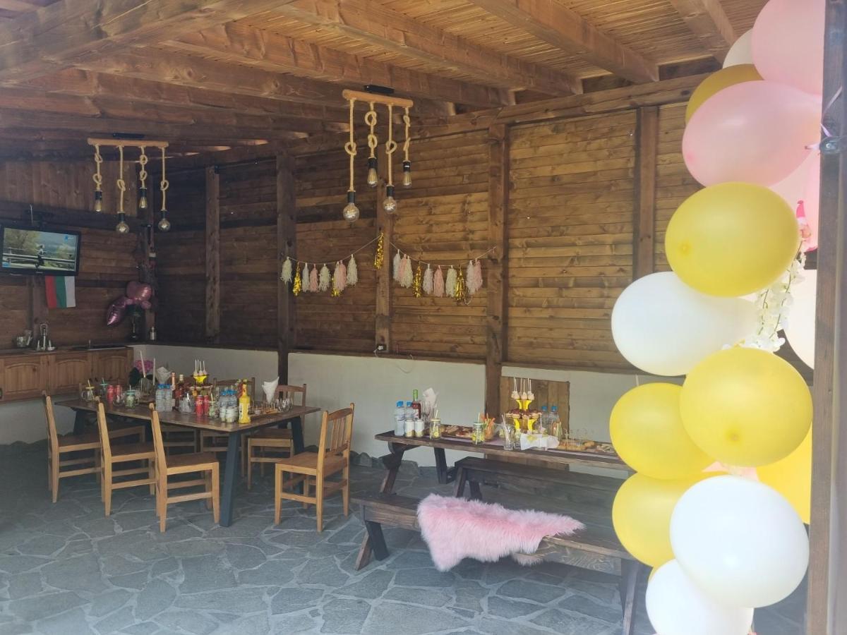Bella Family Guest House Szapareva Banja Kültér fotó